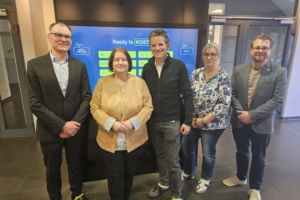 Bettina Lugk besucht Kostal Solar Electric in Hagen – Austausch über Zukunft der Solarindustrie und zur möglichen Novelle des Erneuerbare-Energien-Gesetz (EEG)