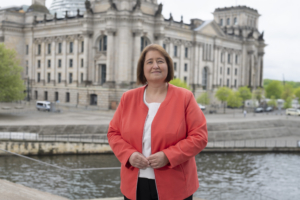 Bettina Lugk, MdB lädt zum Informationsabend nach Plettenberg ein: „Von der Zeitenwende zur Einsatzbereitschaft“